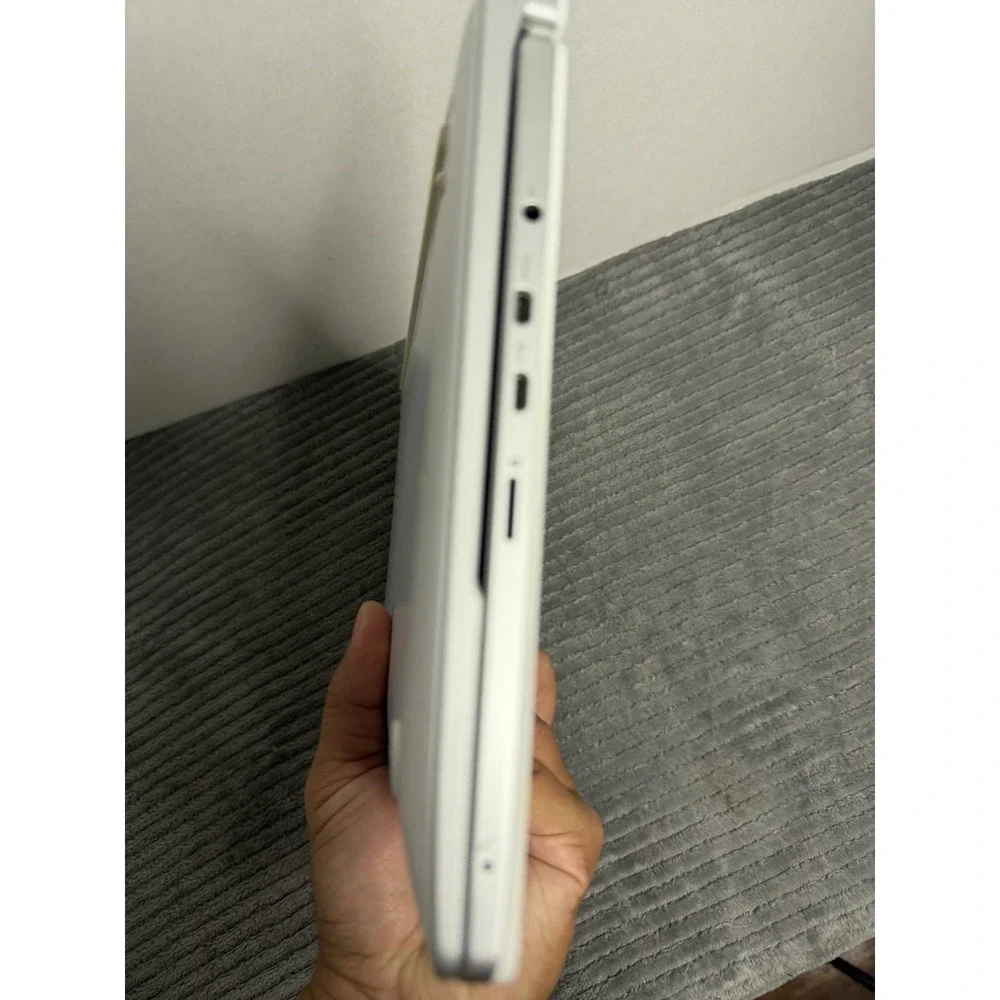 Acer laptop Not Tested No Charger